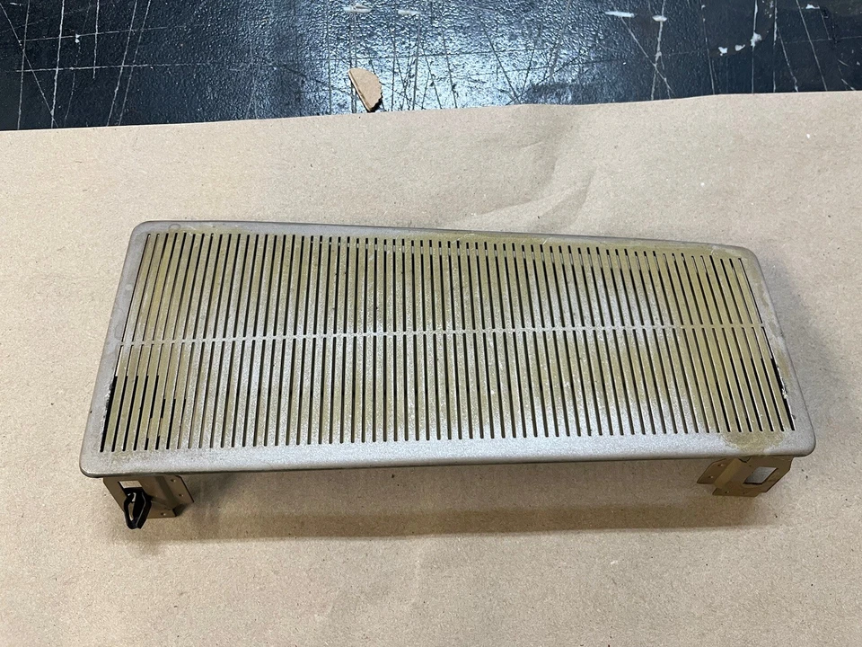 Ford Mercury Zephyr 66 1966 parrilla de tablero OEM Foto 1 de 2