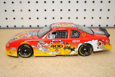 1/24 Action Racing Chevrolet Monte Carlo 400 Rematch Looney Tunes NASCAR 2002 - Image 1 of 4
