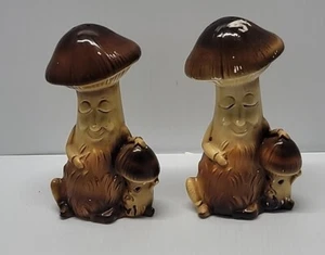 Vintage 1950's pottery Mushroom salt & pepper mid century Made in Japan - Picture 1 of 8