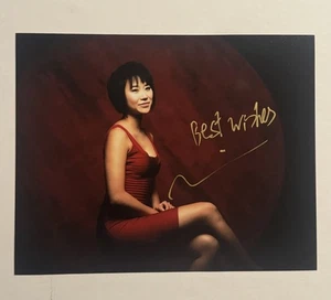 YUJA WANG SIGNED 8x10 PHOTO PIANIST AUTOGRAPHED VERY RARE COA - Picture 1 of 1