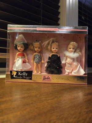 !! Merry x4...  2003 Kelly Nostalgic Favorites Barbie Ornament Giftset - Image 1 of 4