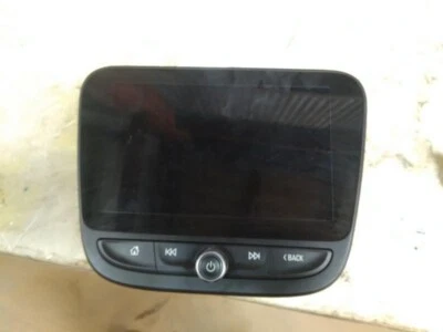 Rádio montado no painel tela frontal Chevrolet Malibu Info-GPS-TV 2019-2023 - Imagem 1 de 2