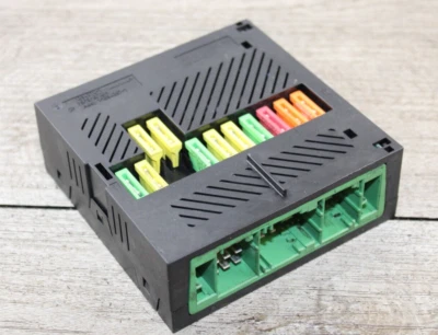 2002-08 BMW 550I 650I 745LI 745I 750LI X5 IVM POWER DISTRIBUTOR CONTROL FUSE.. - Image 1 of 4