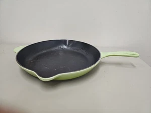 Le Creuset 30 Lime Green Cast Iron Enameled Skillet - Picture 1 of 24