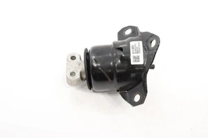 2019- 2024 CHEVROLET SILVERADO 1500 ENGINE LEFT FRAME MOUNT BRACKET OEM 85623484 - Bild 1 von 12