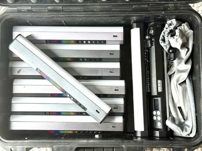 Neewer RGB Luz Stick Bluetooth Inalámbrico Magnético LED Foto 1 de 2