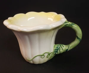 Estatuilla maceta alféizar ventana porcelana Russ taza de té mango de vid verde - Imagen 1 de 9