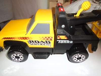 Camión de remolque de metal Tonka Hasbro servicio de rescate en carretera metal y plástico Foto 1 de 4