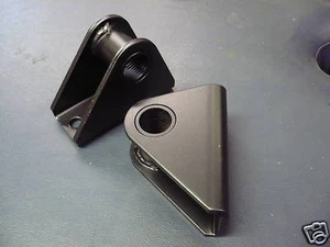 Par de perchas de grillete montaje de resorte A544 se adapta a jeep Willys MB GPW CJ2A CJ3A M38 - Imagen 1 de 4