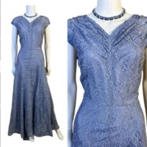 Women’s Vintage Sleeveless Periwinkle Lace Evening Gown Size Large Retro Pin Up - Picture 1 of 3