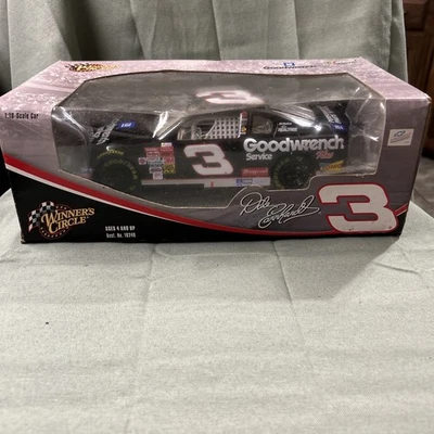 Winners Circle #3 Dale Earnhardt 1:18  - Image 1 of 4