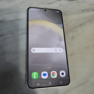 Verizon Samsung Galaxy S24 8GB RAM 128GB SM-S921U Silver, great condition! - Zdjęcie 1 z 8