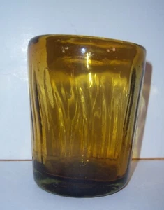 Vintage Bernstein mundgeblasen Blase Kunst Glas Tasse Becher Pontil Marke 10oz - UNGLEICHMÄSSIGE FORM - Bild 1 von 8