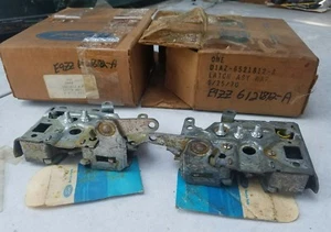 Nuevo de Lote Antiguo Par Mustang Boss 1971-72 Ford LTD GALAXIE TORINO RANCHERO PESTILLO DE PUERTA - Imagen 1 de 4