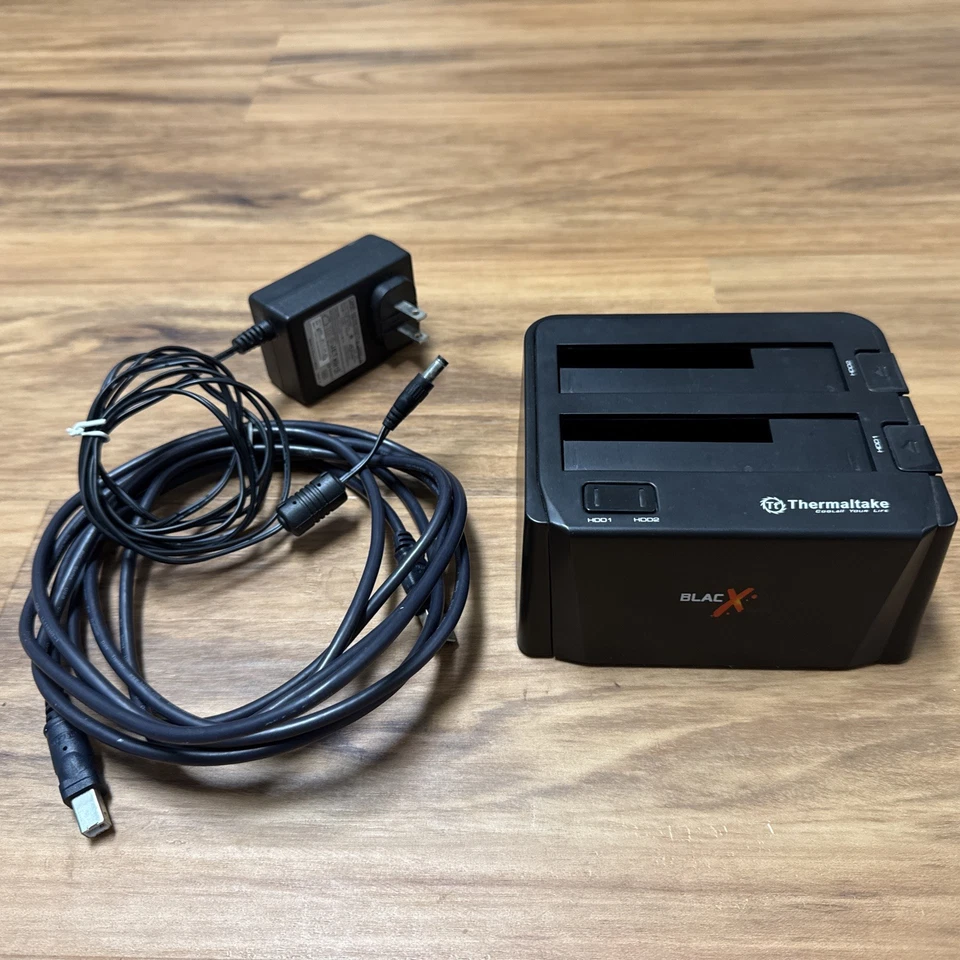 Thermaltake BlacX Duet Dual 2.5/3.5 SATA HDD eSATA y estación de acoplamiento USB ST0014U Foto 1 de 3