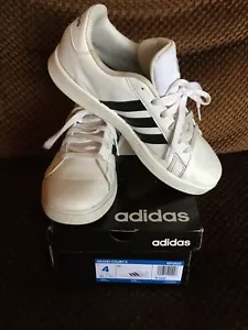 Adidas Grand Court K Shoes White with Black Stripes Size 4 Unisex Youth - Picture 1 of 7