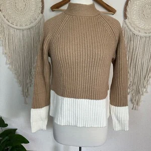 Banana Republic tan and cream Chic Two-Tone Sweater small NEW - Picture 1 of 7