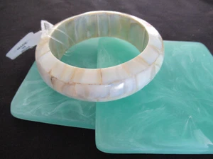 Anthropologie Abalone Bracelet Ivory Opaque Cream New With Tags India Stunning!! - Picture 1 of 15