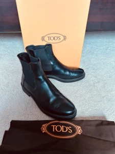 TOD'S Chelsea Leather Ankle Boots Short Booties Black Flat Size 8.5 US - Picture 1 of 6