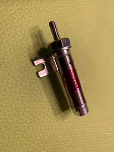 (Lot of 3) BIMBA 010.5 Pneumatic Cylinder with bracket - Picture 1 of 6