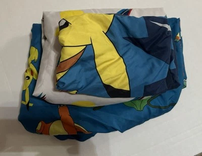 Juego de sábanas gemelas Pokemon Pikachu 1 ajustado 1 plano 2 fundas de almohada 1 farsa b5 Foto 1 de 4