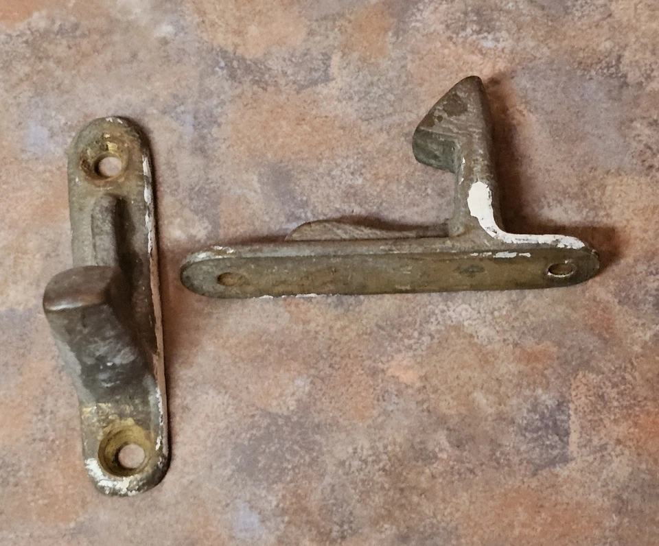 VINTAGE Solid Brass  Cabinet Latch Catch - Image 1 of 1