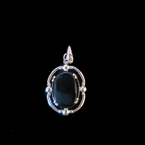 Oval Sterling Pendant Setting With Dangle Bale and Black Stone Unmarked - Picture 1 of 5