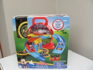 Disney Junior Mickey Mouse Stow ’n Go Garage - Complete - Picture 1 of 15