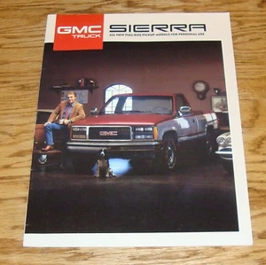 Original 1988 GMC Sierra Deluxe Sales Brochure 88 Pickup Truck - Picture 1 of 2
