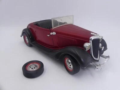 SOLIDO DIE CAST Car FORD USA - V8 CABRIOLET OPEN 1936 1/19 DAMAGED - Image 1 of 4