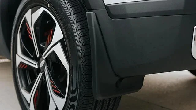 Juego de 4 guardabarros delanteros y traseros originales Chery Tiggo 4 Pro 2024 - en adelante Foto 1 de 1