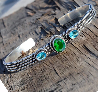 Brazalete de plata de ley 925 con topacio azul suizo y diopsido ruso regalo de aniversario Foto 1 de 4