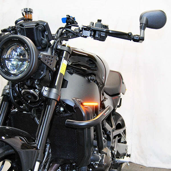 Señales de giro delanteras Yamaha XSR 900 (2022-presente) 2022-presente nuevas Rage Cycles Foto 1 de 1