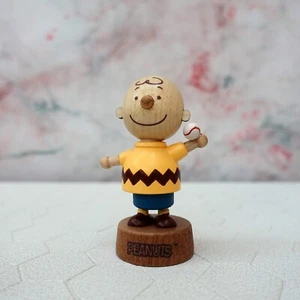 Bobblehead de madera Peanuts Charlie Brown - SOLO ESPÍA Mejor tienda Snoopy - Imagen 1 de 2