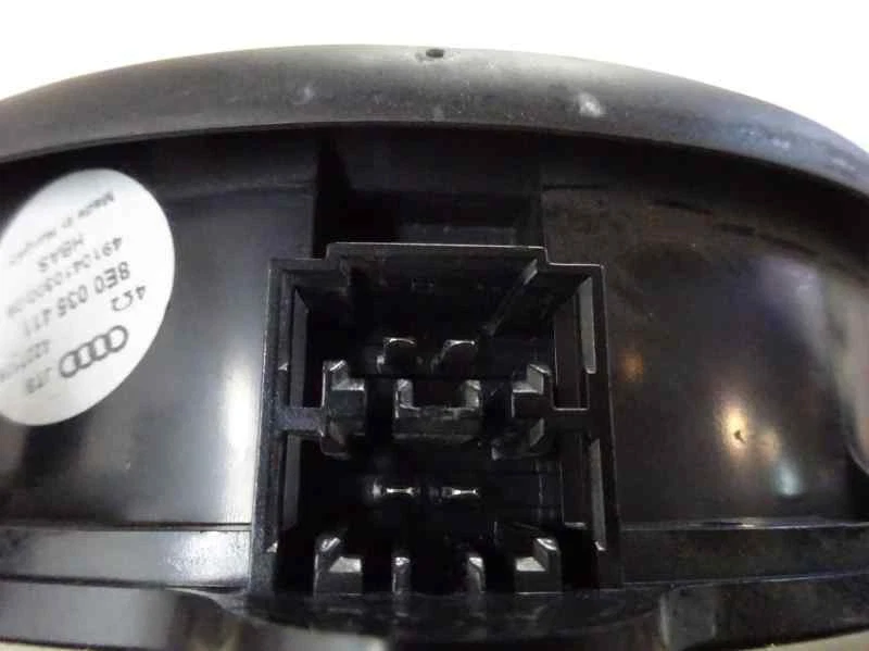 sistema audio radio cd para AUDI A4 - B7 2004 - 2008 - AVANT BERLINA 5-PUERTAS - Imagen 1 de 4