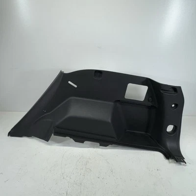 OEM 2018-2024 CHEVROLET EQUINOX TRASERO DERECHO CUARTO PANEL CUBIERTA MOLDURA Foto 1 de 4