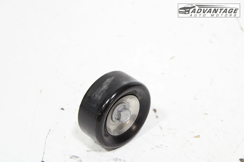 2017-2025 GMC SIERRA 2500 HD CREW CAB DRIVE BELT TENSIONER LEFT SIDE PULLEY OEM - Image 1 of 4