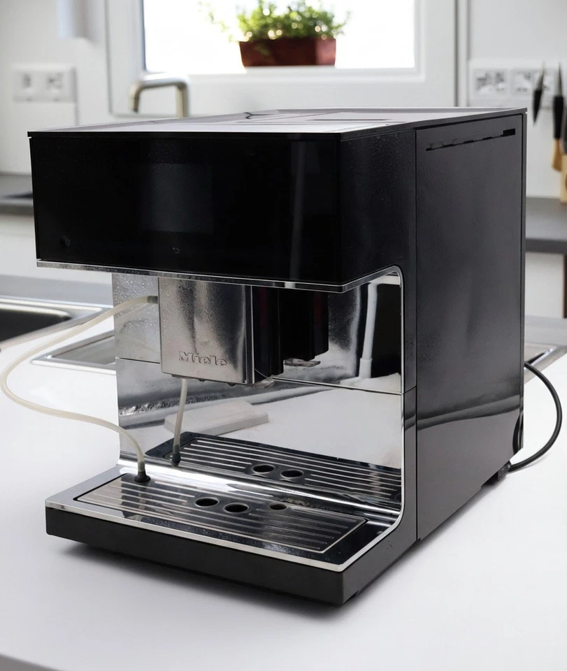 Miele CM 7500 Kaffeevollautomat  automatische Entkalkung Black - Bild 1 von 4