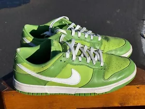 Nike Dunk Low Chlorophyll Green Mens sz 11 DJ6188-300 Vivid Apple Green Kermit - Picture 1 of 6