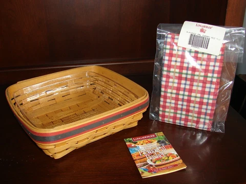 Longaberger Classic Stain Picnic Pal Square Basket Combo Cherry Red Americana Cover