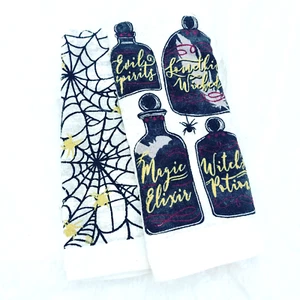 2er Set Halloween Geschirrtücher Apothekerflaschen und Spinnnetze von TARGET  - Bild 1 von 4