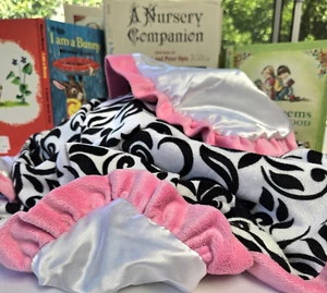 BABY STARTERS BLANKET BLACK PINK FLORAL DAMASK RUFFLE TRIM WHITE FULL SATIN BACK - Picture 1 of 10