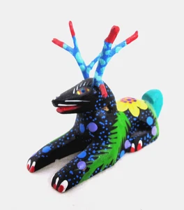 Alebrige Wood Hand Painted Hand Carved Mini Deer Carlos Gutierrez Jimenez Mexico - Picture 1 of 5