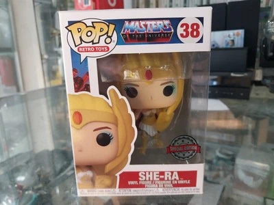 Figura de vinilo FUKO POP Masters of the Universe - She-Ra #38 Foto 1 de 4