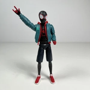 Figura Hasbro Marvel Legends Spider-Man: Into the Spider-Verse Miles Morales nueva en caja - Imagen 1 de 8