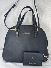 CALVIN KLEIN -TODAY NWT $149.00 -MSRP $158.00- FREE CLIP ON CARD CASE