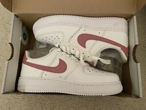 NEW IN BOX Nike Air Force 1 Low White Desert Berry Sneaker Shoe Pink Women 6.5