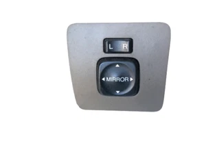 1995 - 1999 Toyota Avalon Side Mirror Control Switch Unit P: 9110359-04 OEM ! - Picture 1 of 5