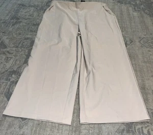 New Torrid Pull-On Wide Leg Studio Refined Crepe High-Rise Pant Beige Sz 3 Short - Picture 1 of 6