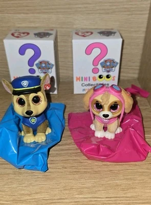 TY Mini Boos Collectibles Paw Patrol 批量 2 件 Chase & Skye Flocked 公仔 — 第 1/4 张图片